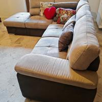 divano ad angolo allungabile