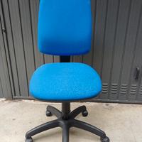 Sedia da ufficio blu