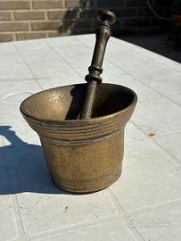 Mortaio di bronzo da collezione