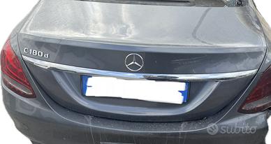Portellone Mercedes Classe C W205