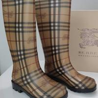 Stivaletti Burberry ORIGINALI Beige misura 37