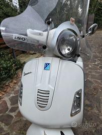 Piaggio Vespa 300 GTS - 2009