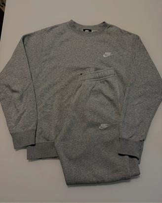 Tuta Nike Felpa + Pantalone Taglia M