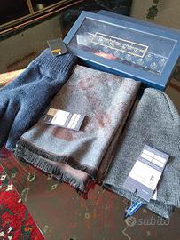 Berretto sciarpa e guanti