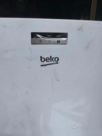 Beko Congelatore verticale 