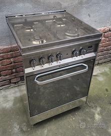 Cucina GAS ARISTON 4 Fuochi Forno Ventilato Multi