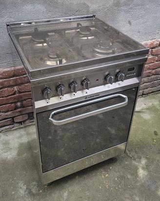 Cucina GAS ARISTON 4 Fuochi Forno Ventilato Multi