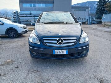 MERCEDES CLASSE B 1700 BENZINA 