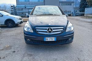 MERCEDES CLASSE B 1700 BENZINA 