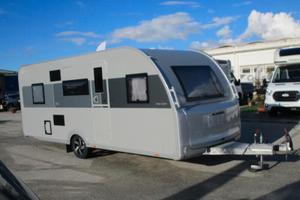 Adria 552PK 6 posti doccia separata, serie special