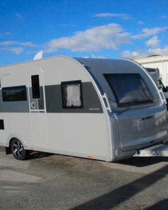 Adria 552PK 6 posti doccia separata, serie special