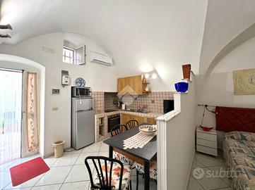 CASA INDIPENDENTE A CEGLIE MESSAPICA