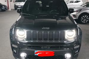 Jeep Renegade edizione limitata  