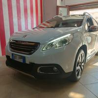 Peugeot 2008 BlueHDi 100 S&S Allure
