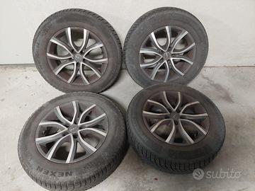 Gomme  Nexen M+S 225/65 R17 montate su cerchi Mak