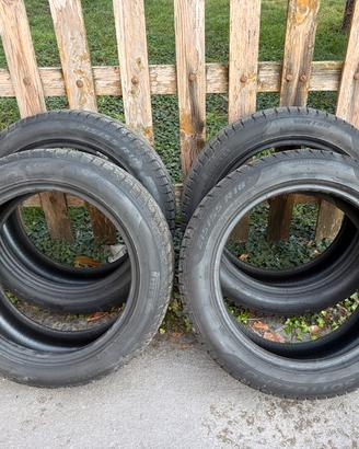 Pneumatici invernali Pirelli 215/55 R18 95H