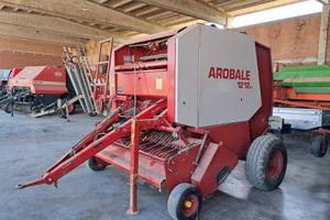 Rotopressa CLAAS ROLLANT 46