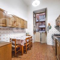 Via Alghero, luminoso signorile 102 mq, parcheggio