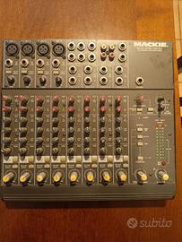 mixer Mackie 