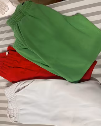pantaloni tuta