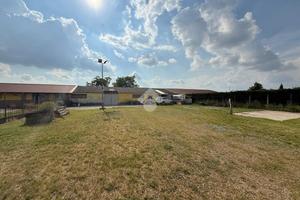 CAPANNONE A CORTENUOVA