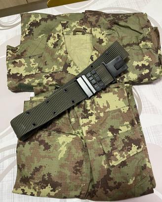 TUTA MIMETICA e CINTURONE 52