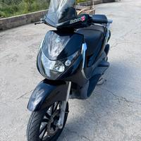 Piaggio Beverly 250 i.e.