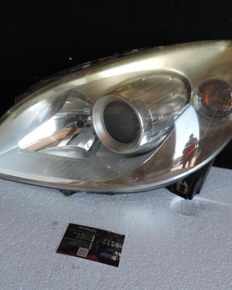FARO FANALE SNTERIORE SX MERCEDES CLASSE B