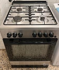 Cucina Forno a Gas Beko