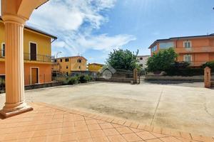 NEGOZIO A SELLIA MARINA