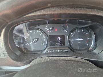 opel vivaro febbraio 2022