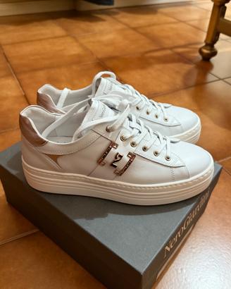 Scarpe Nero Giardini nuove