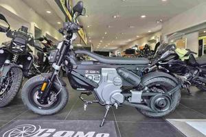 BMW CE 02 4kw Abs