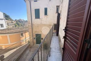 CASA INDIPENDENTE A CORIGLIANO-ROSSANO
