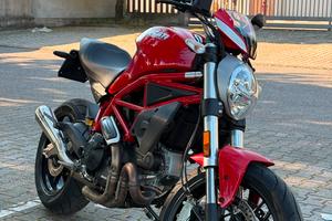 Ducati Monster 797