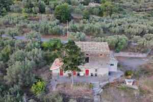 3 fabbricati indipendenti a belmonte
