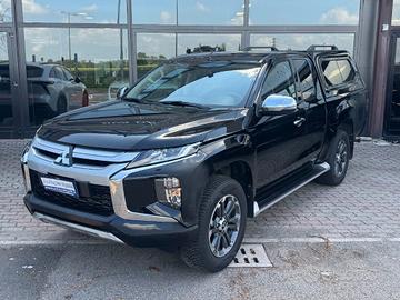 MITSUBISHI L200 2.3 D Club Cab 4x4 Super Select