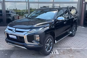 MITSUBISHI L200 2.3 D Club Cab 4x4 Super Select