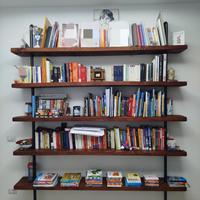 libreria stile industriale in legno e ferro