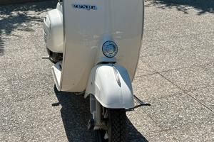 Vespa 125 primavera