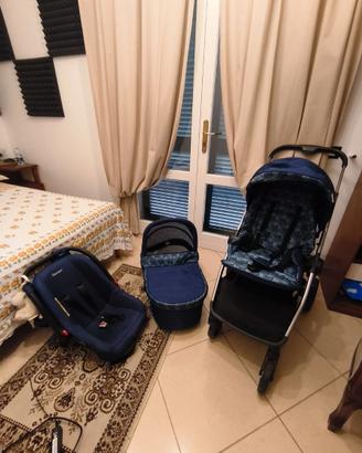 Trio , passeggino, navicella e ovetto