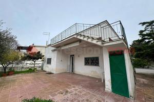 Villa o villino Pulsano [Cod. rif 3275563VRG]