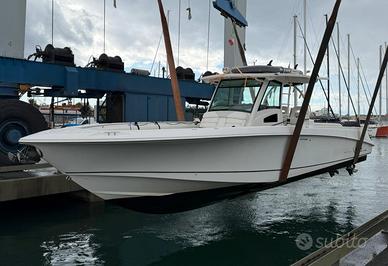 Boston Whaler 370 Outrage (2012)