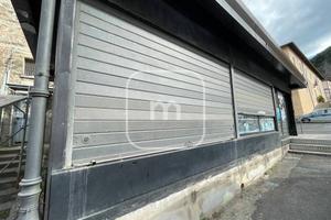 Attività / Licenza di 36 m² con 1 locale a Artena