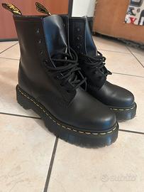 Dr. Martens donna neri