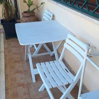 tavolo + 2 sedie da esterno 