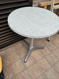 Tavolino bar da esterno