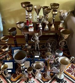 Lotto Coppe trofei targhe pesca sportiva e altro