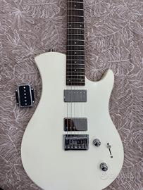 Relish trinity antique white