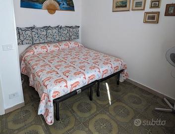 Due lettini con materassi